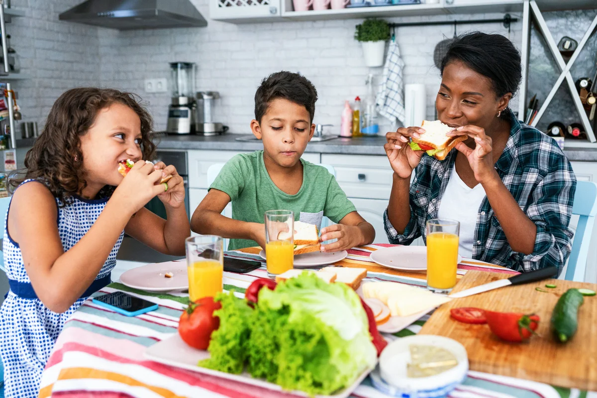 Rani koraci ka zdravom životu: kako podsticati zdravlje dece i tinejdžera